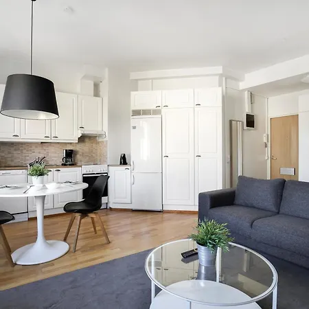 Kotimaailma Kamppi - Spacious 1br In The Center 31 3* Helsinki